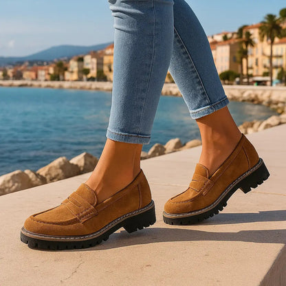 Nadia | Mocasines de ante atemporales
