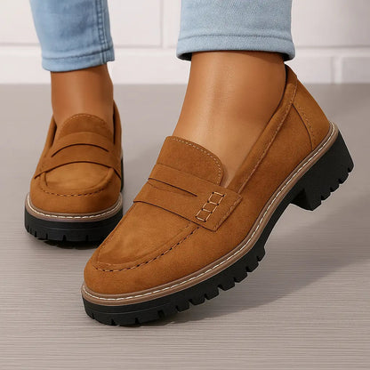 Nadia | Mocasines de ante atemporales